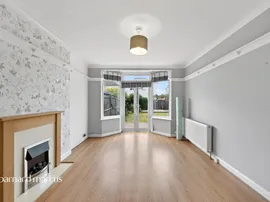 Kingston Road, Epsom thumb 2