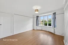 Kingston Road, Epsom