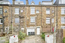 Hope View, Shipley