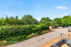 Weld Place, London