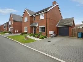 Wickfields, Longwick, Princes Risborough photo