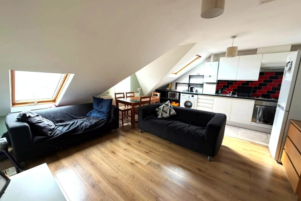 Lucien Road, LONDON