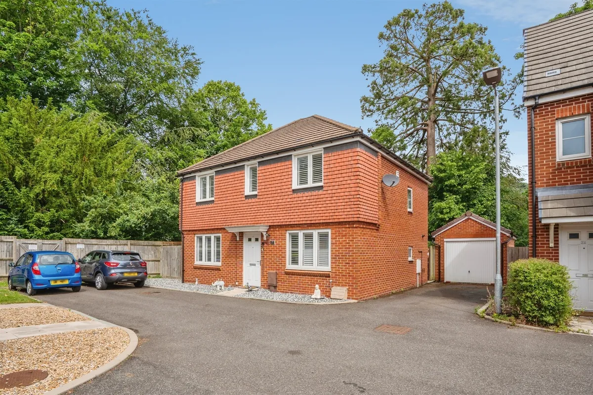 Taylor Close, Waterlooville