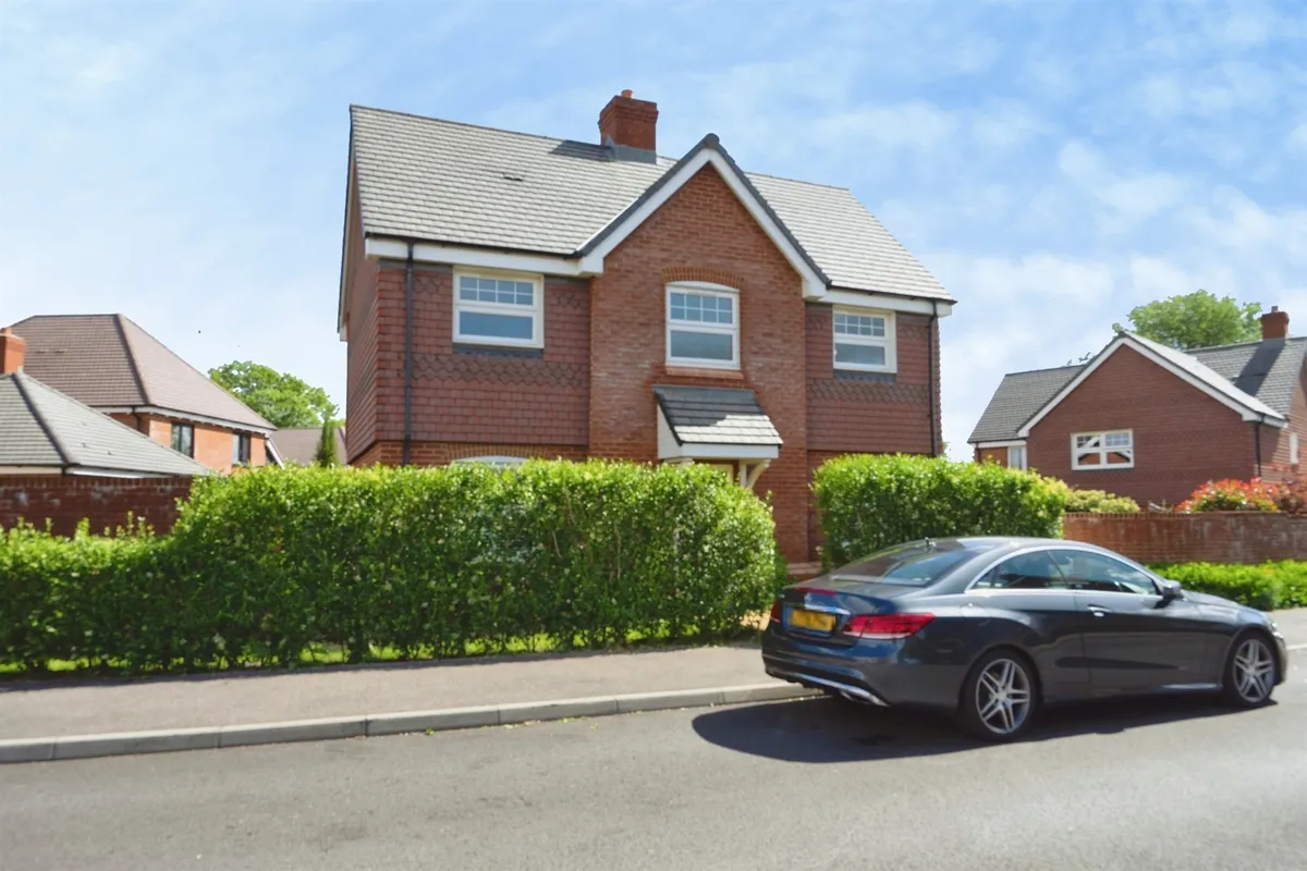 The Fairway, Hassocks
