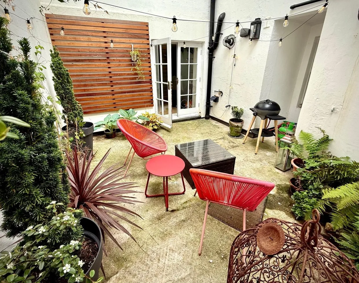 Liverpool Terrace, Worthing, BN11 photo 28