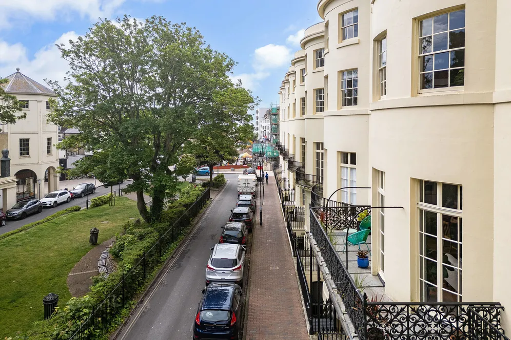 Liverpool Terrace, Worthing, BN11 photo 30