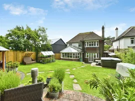 Valley Drive, Withdean, Brighton thumb 3