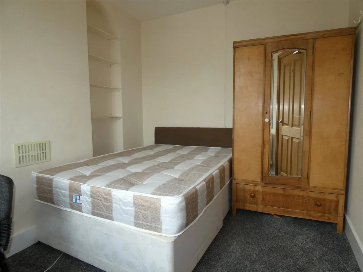 Upper Garth Road, Bangor, Gwynedd, LL57