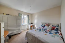 Linden Avenue, Watford, WD18 photo 11