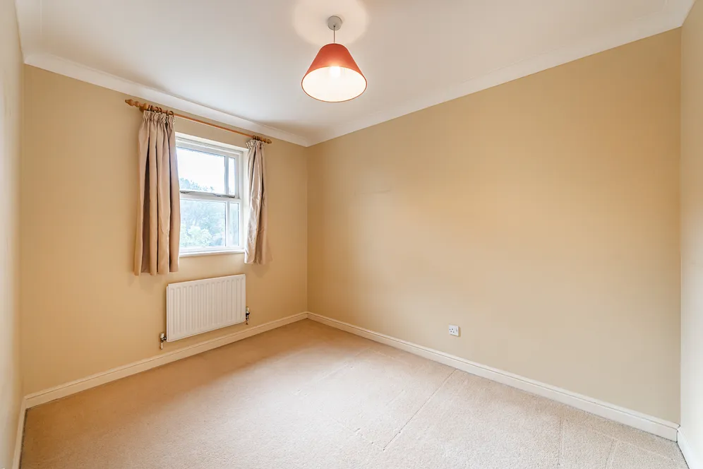 Wycliffe Road, London, SW11 photo 6