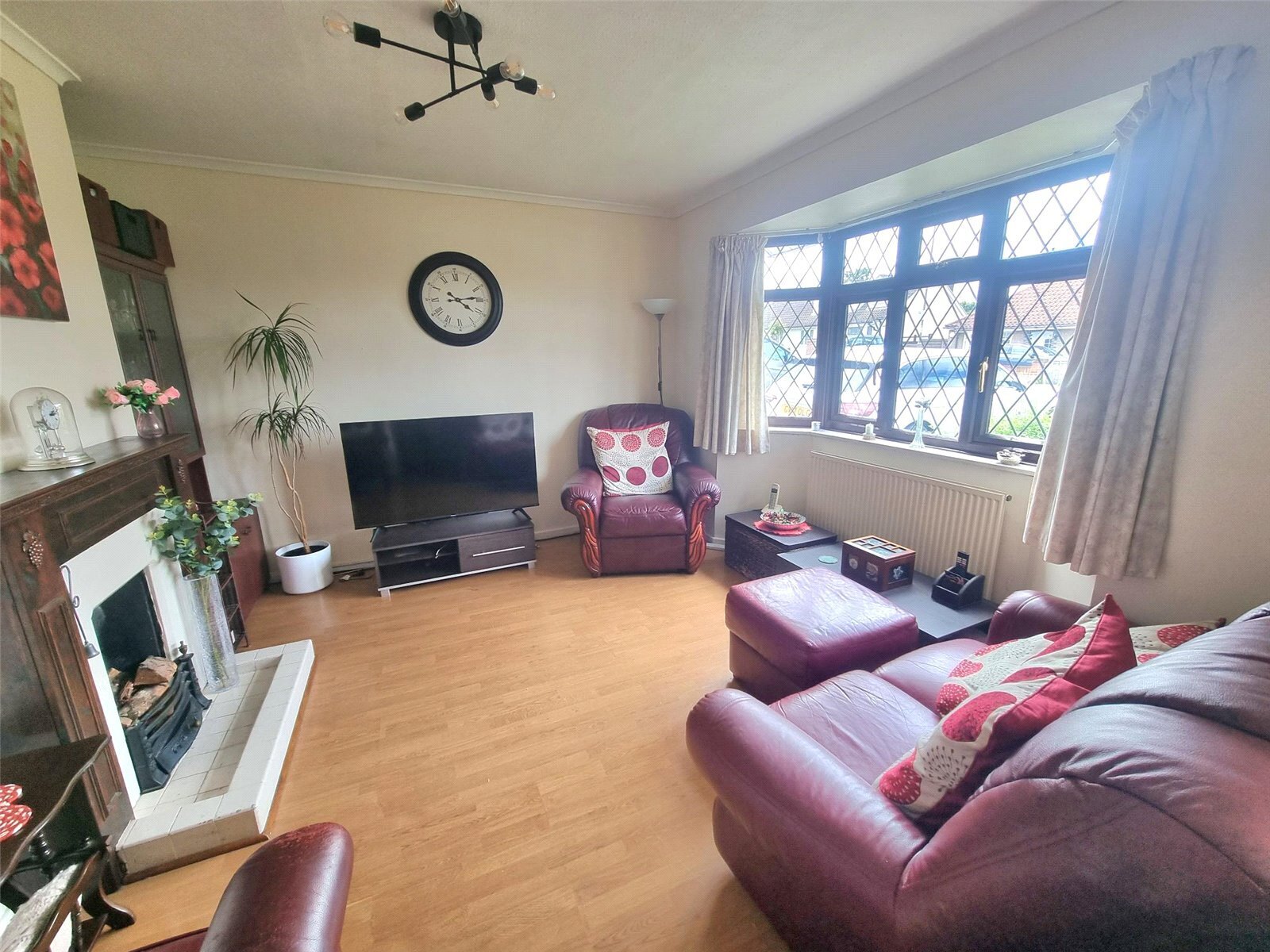 Hatfield Road, Rayleigh, Essex, SS6 Image 4
