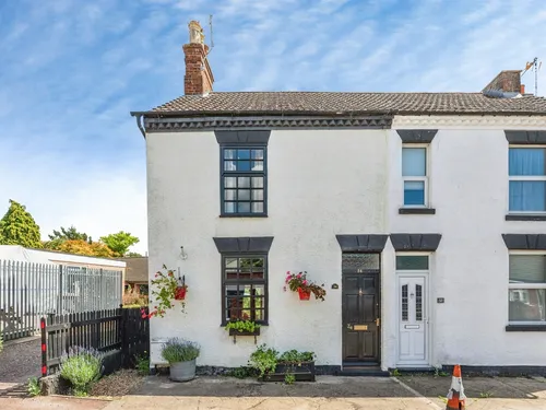 Albion Place, RUSHDENphoto