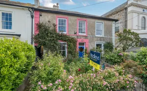 Chapel Terrace, Hayle, Cornwall, TR27 photo