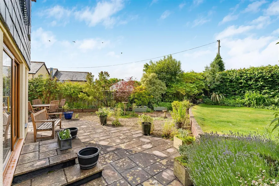 Property Image 28