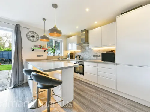 Moreton Avenue, London, ISLEWORTHphoto