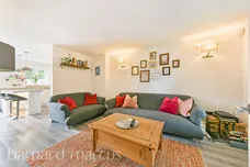 Moreton Avenue, London, ISLEWORTH