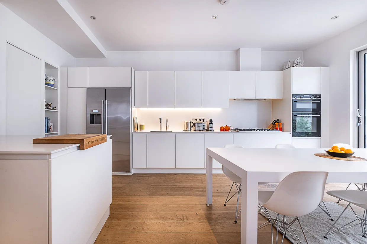 Osiers Road, London, SW18 photo 3