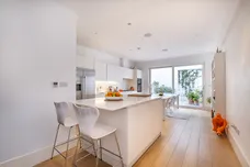 Osiers Road, London, SW18 photo 4