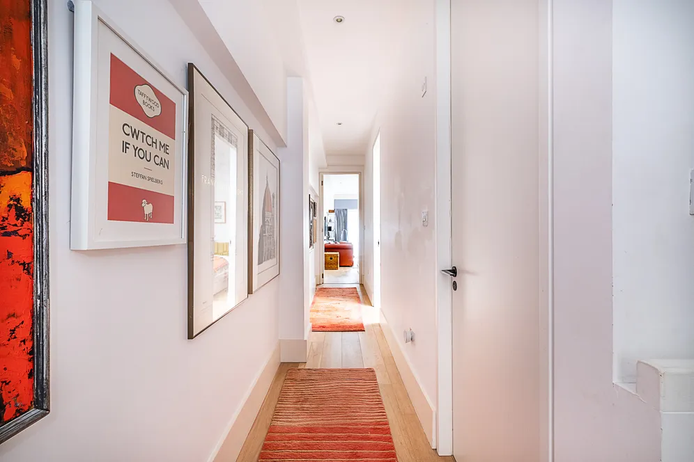 Osiers Road, London, SW18 photo 6