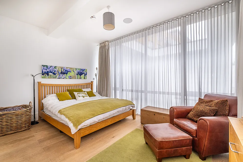 Osiers Road, London, SW18 photo 7