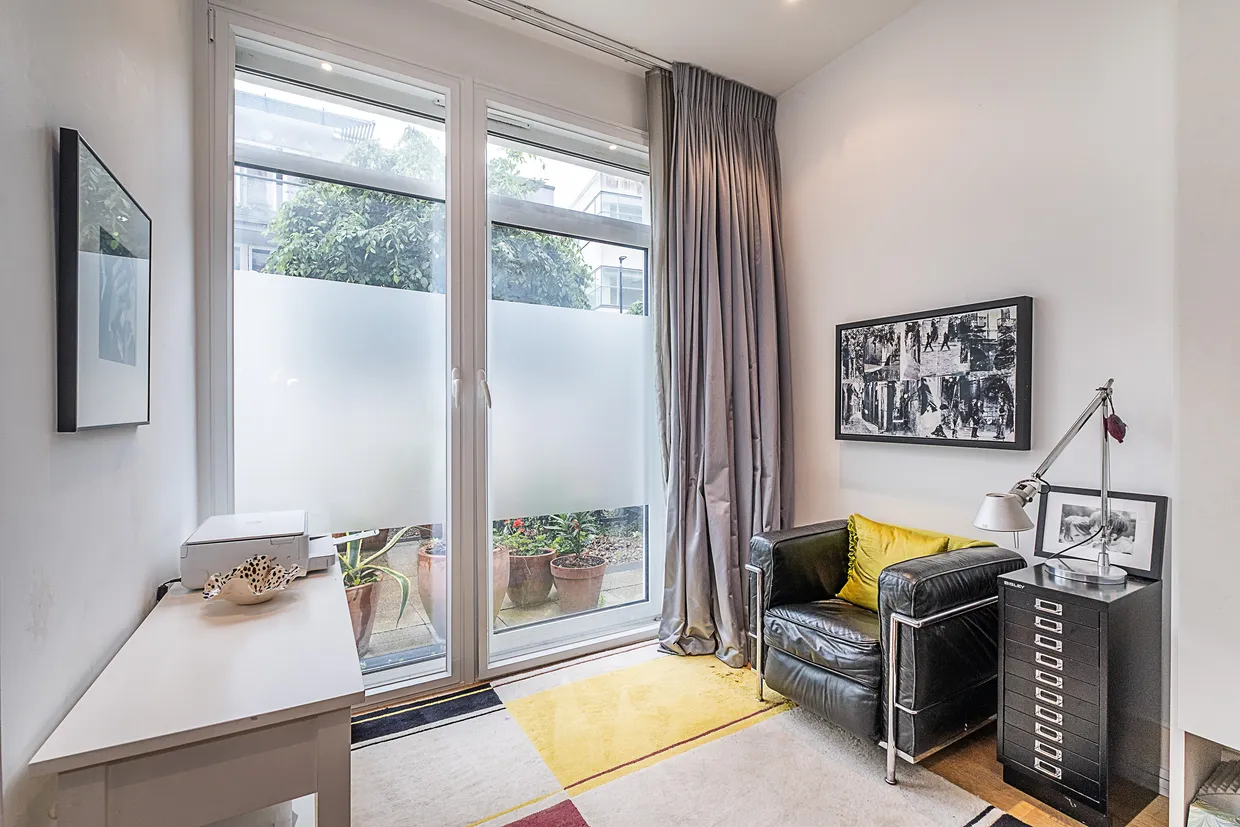 Osiers Road, London, SW18 photo 11