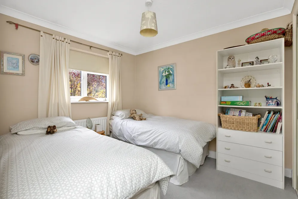 Stonehill Road, Headley Down, GU35 photo 12