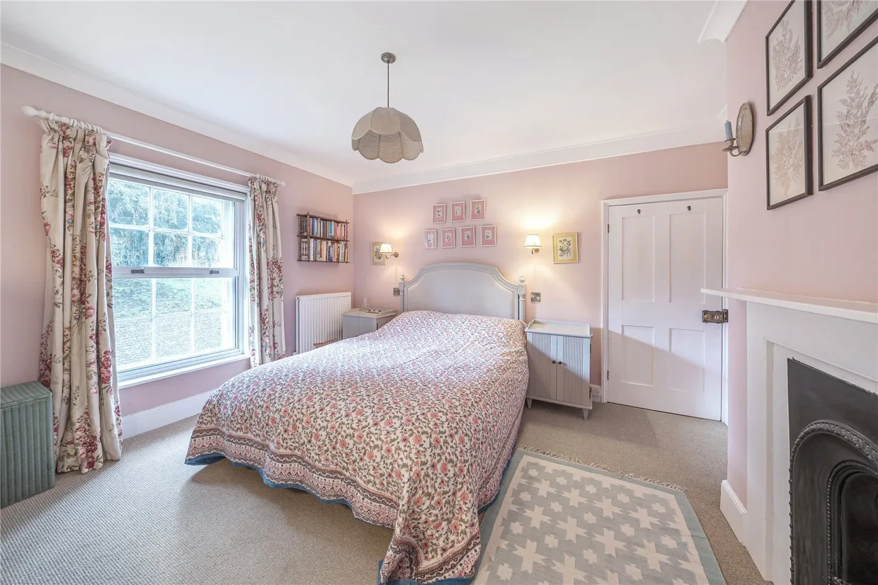 The Street, South Harting, GU31 photo 8