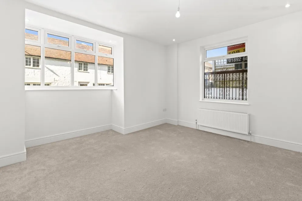 Property carousel item 15