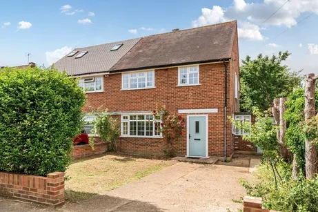 Manor Road North, Thames Ditton KT7