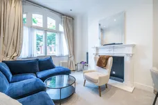 Pont Street Knightsbridge SW1X photo 2