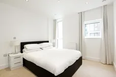 Stamford Square London SW15 photo 3