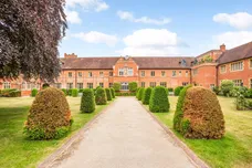 Abbey Gardens Upper Woolhampton RG7 photo 1