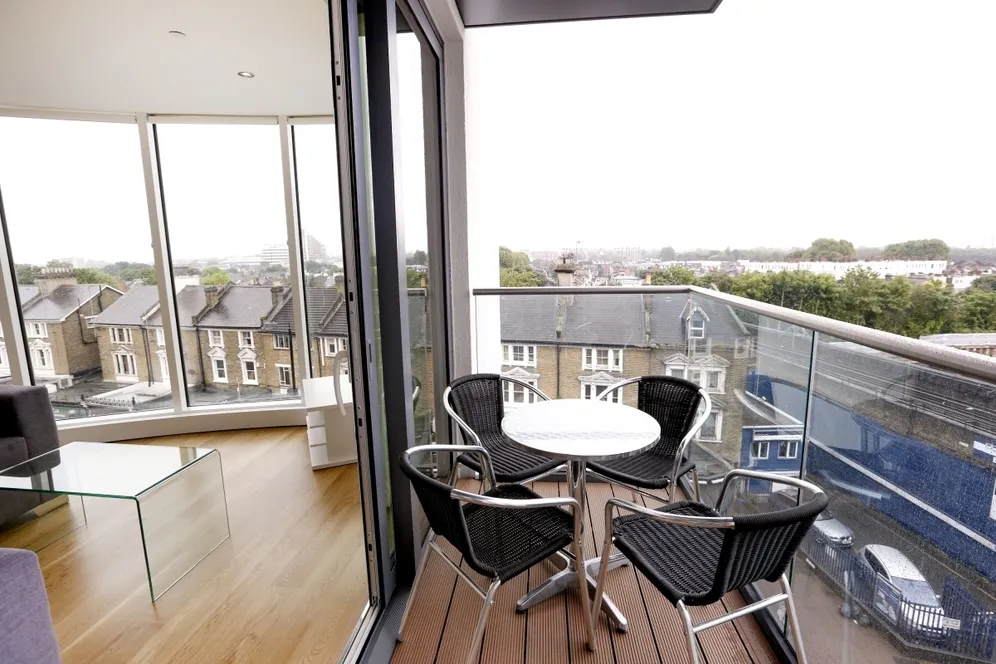 Stamford Square London SW15 photo 8