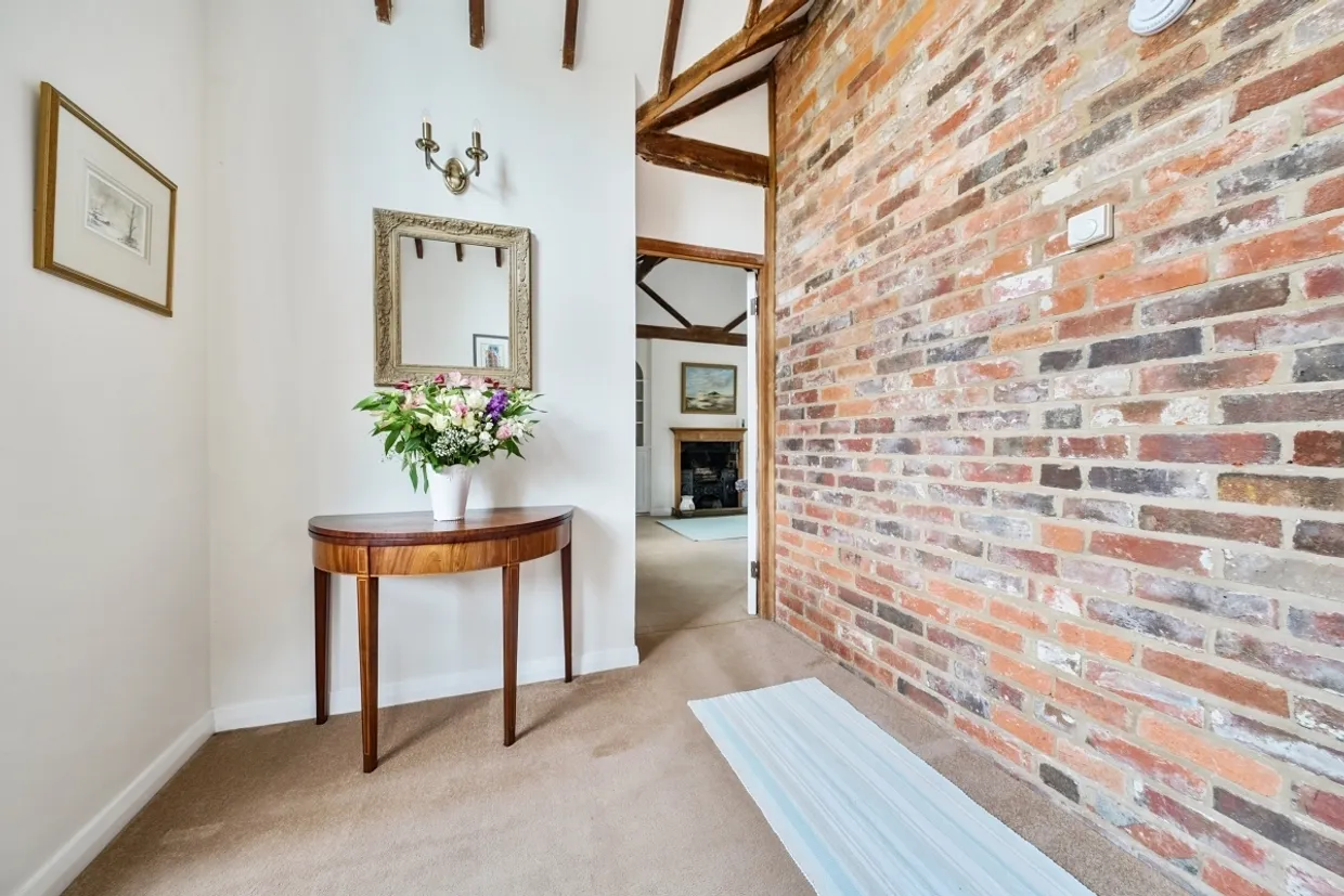 Stable Cottage Alton Barnes SN8 photo 8