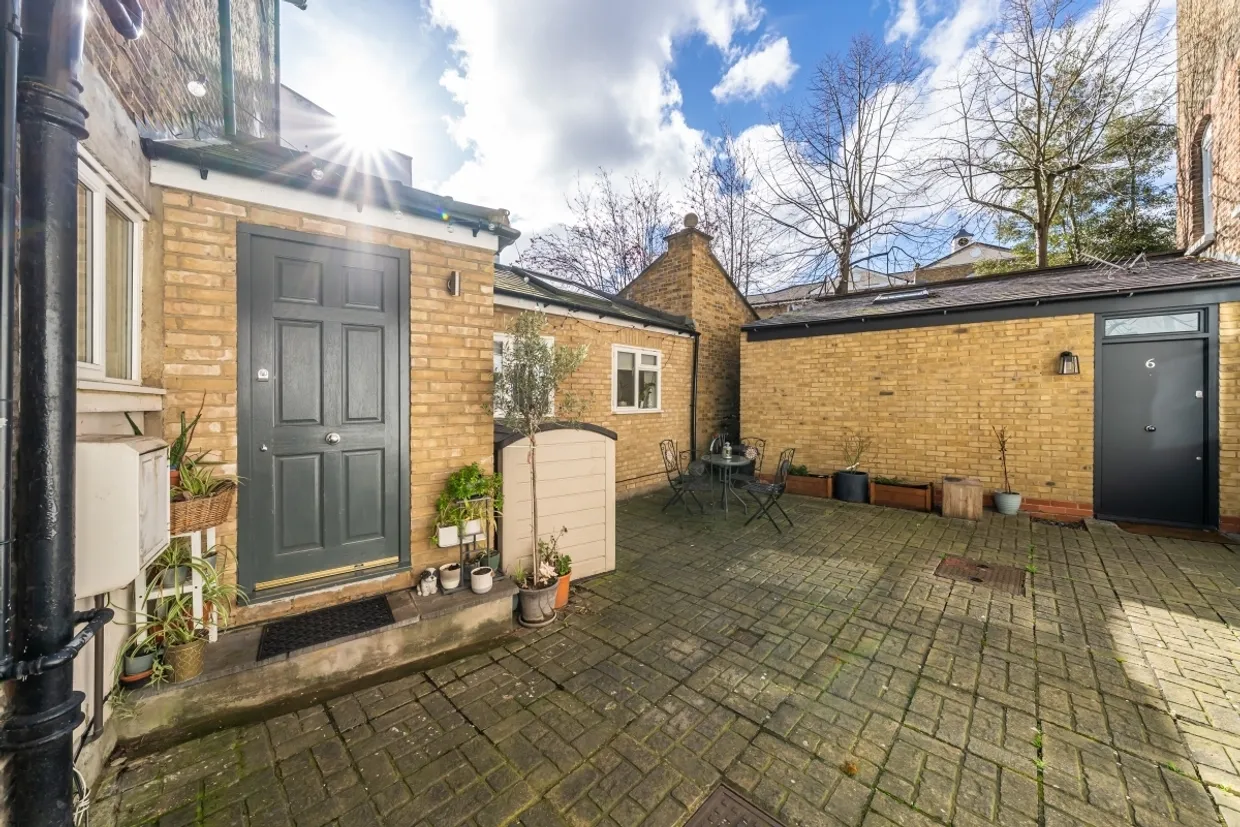 Old Town, SW4 photo 11