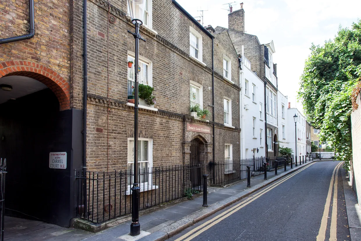 Dukes Lane Chambers London W8 photo 7
