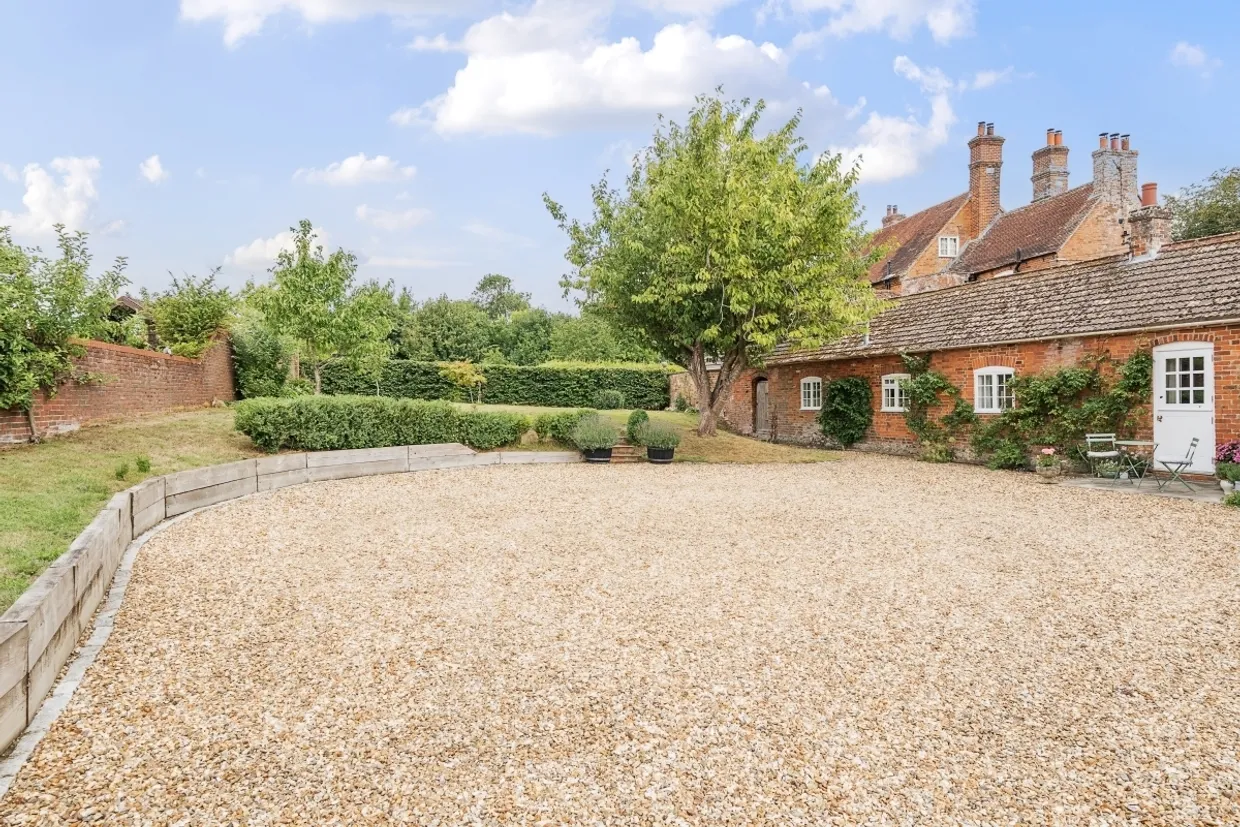 Stable Cottage Alton Barnes SN8 photo 13