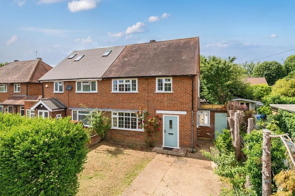 Manor Road North, Thames Ditton KT7 photo 18