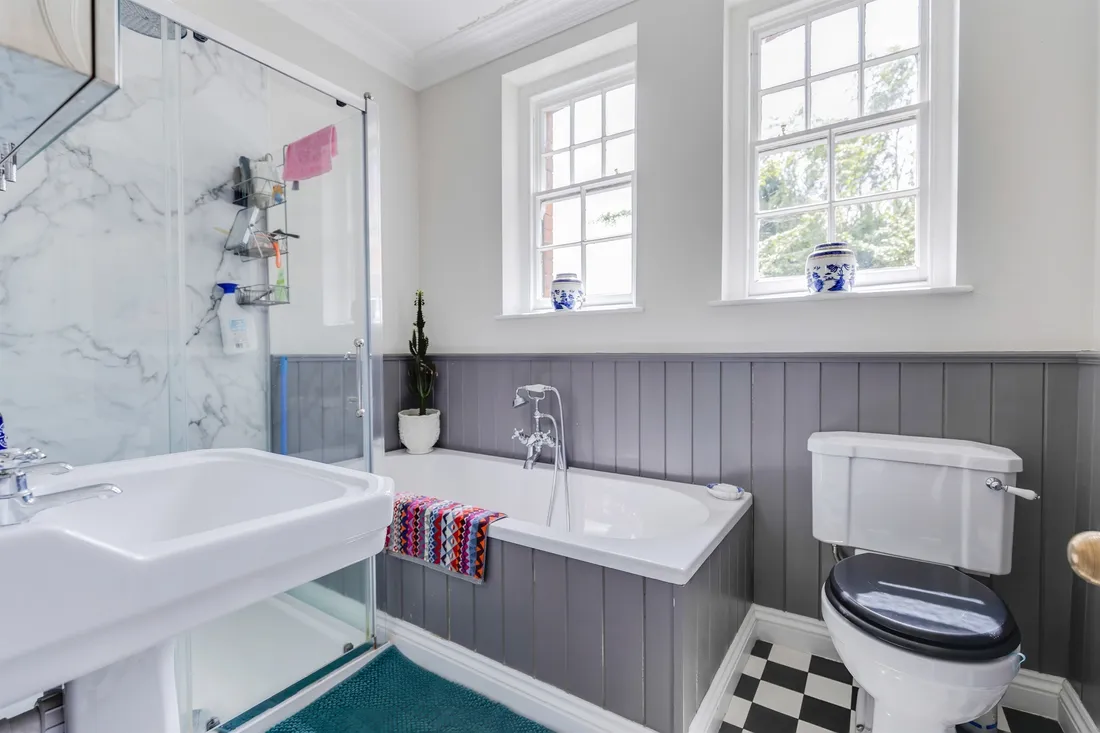 Property photo 28