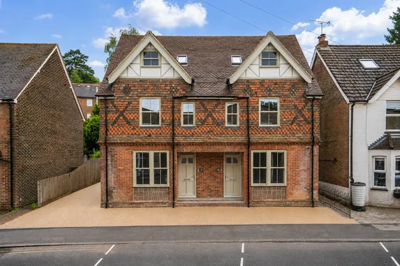 Hamilton House, Kings Road, Haslemere, GU27
