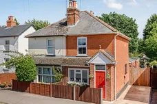 Clarence Road, Fleet, GU51 photo 1
