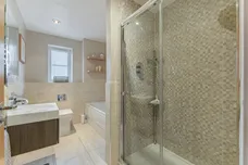 Handyside Place, Four Marks, GU34 photo 6
