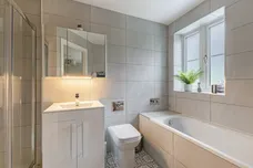 Handyside Place, Four Marks, GU34 photo 17
