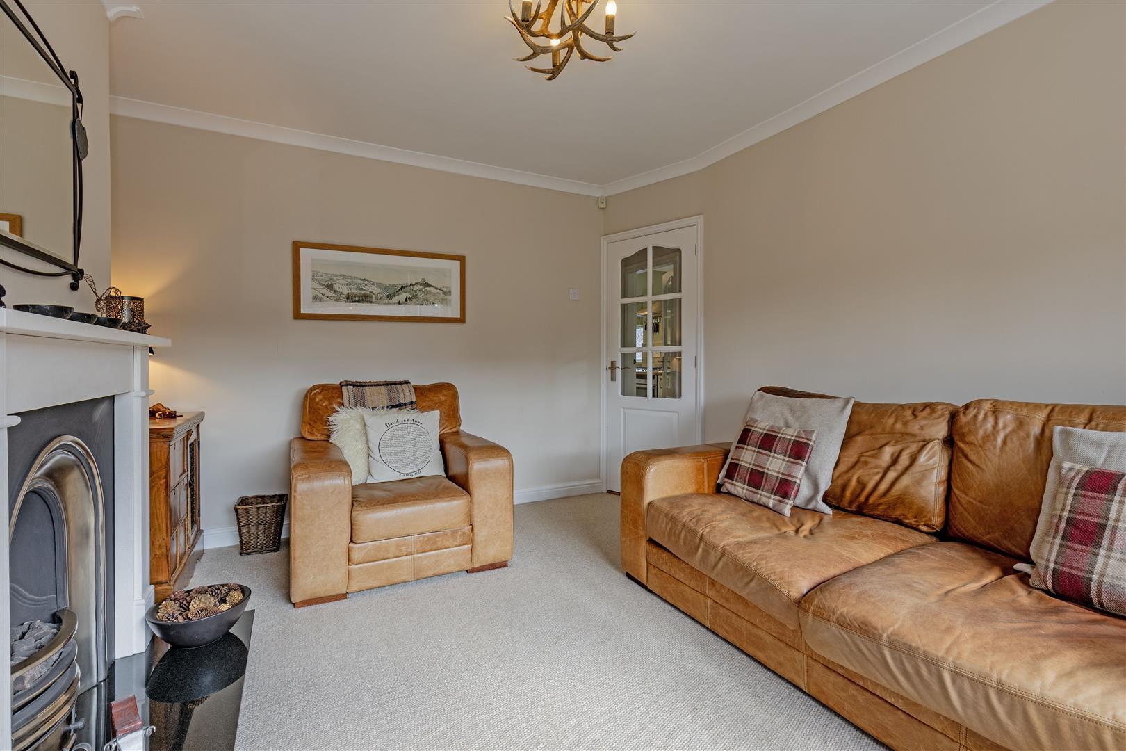 Miriam Avenue, Somersall, Chesterfield Image 5