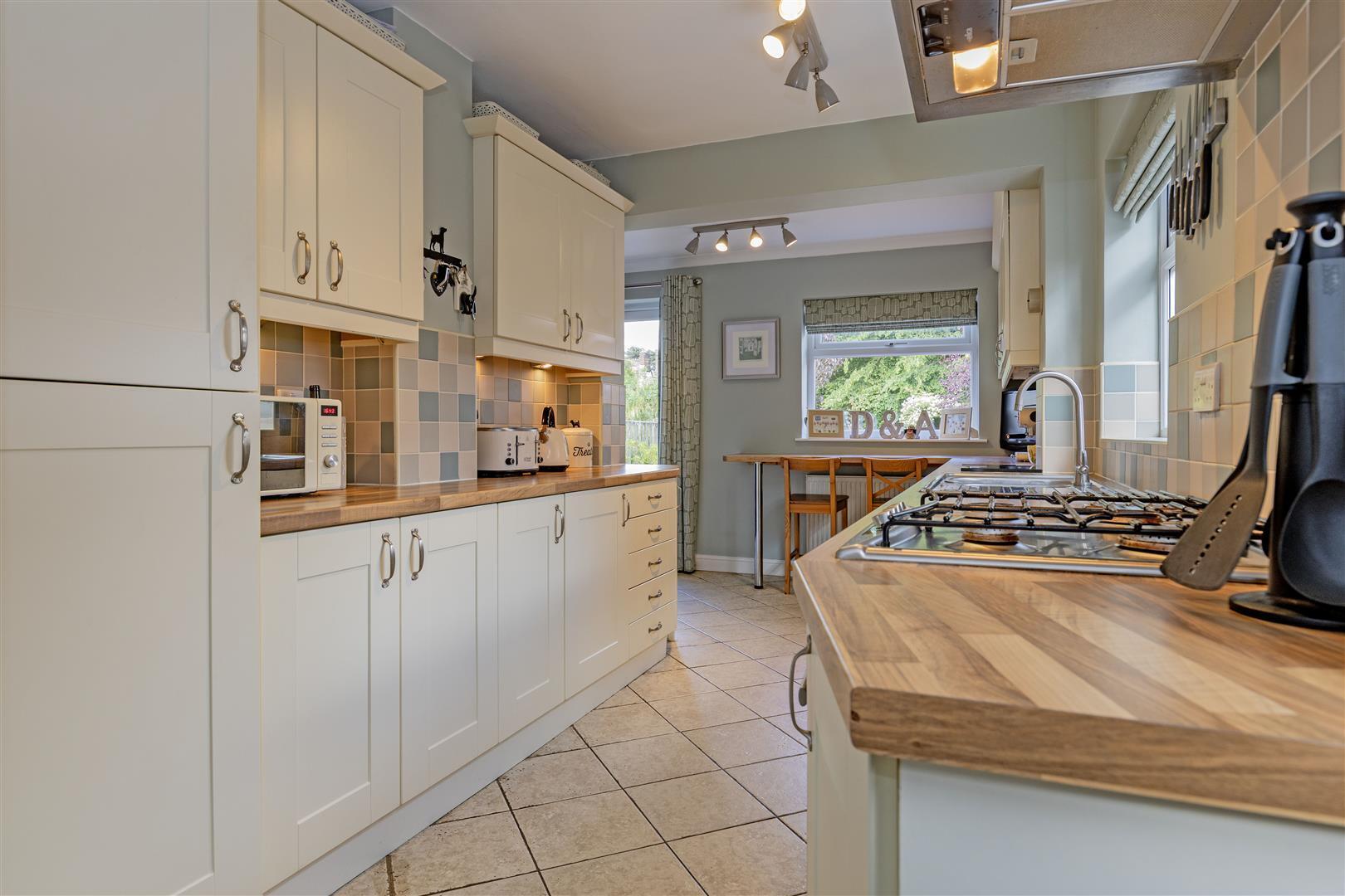 Miriam Avenue, Somersall, Chesterfield Image 7