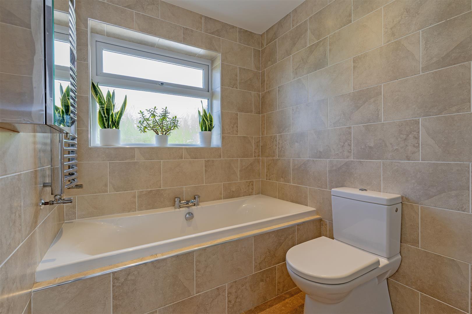 Miriam Avenue, Somersall, Chesterfield Image 23