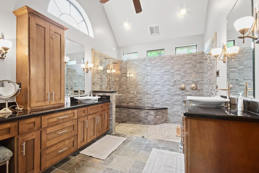3507 Rolling Forest Dr, Spring, TX 77388