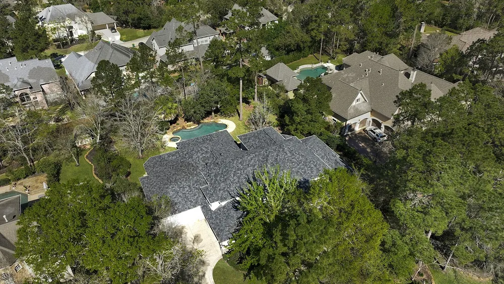 22 W Bracebridge Circle, The Woodlands, TX 77382