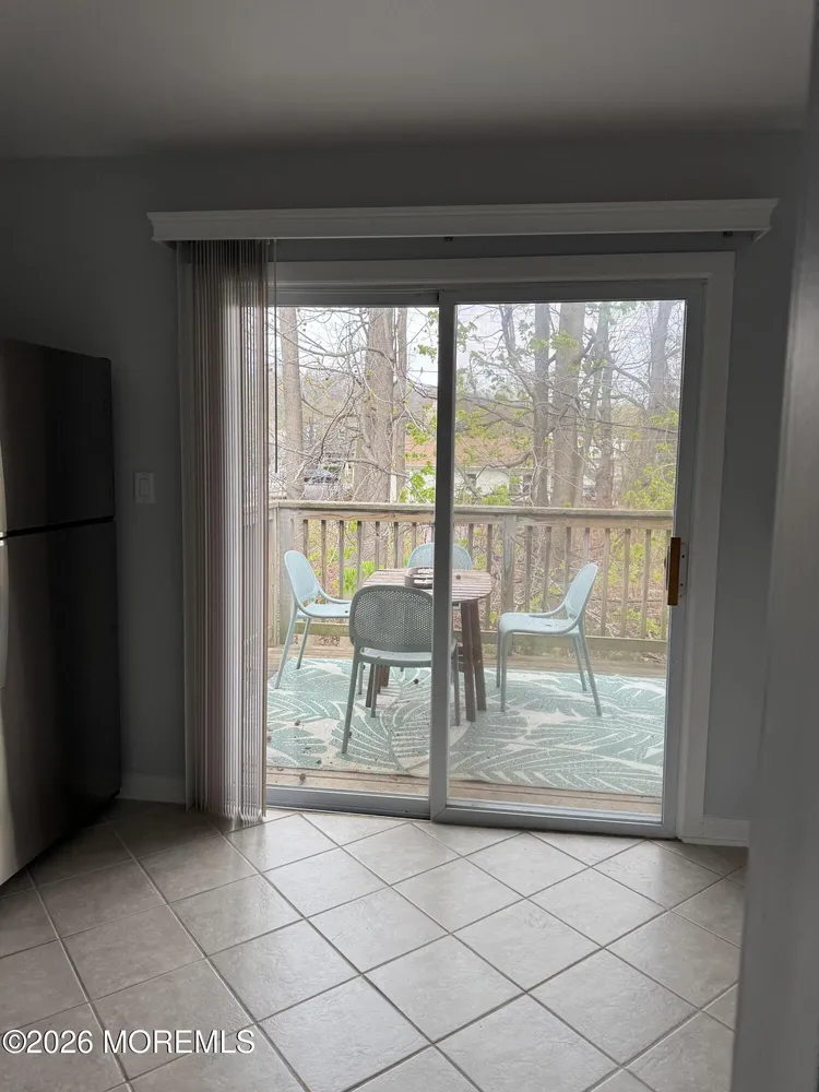 96 East Ave, Atlantic Highlands, NJ 07716