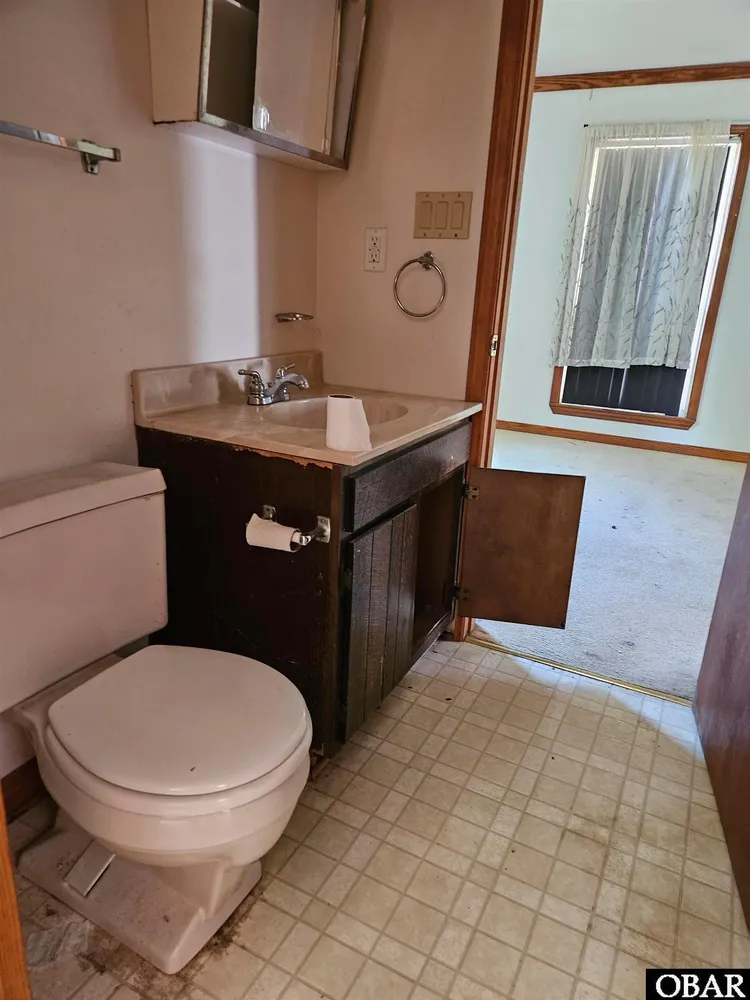 4401 Ride Ln, Kitty Hawk, NC 27949